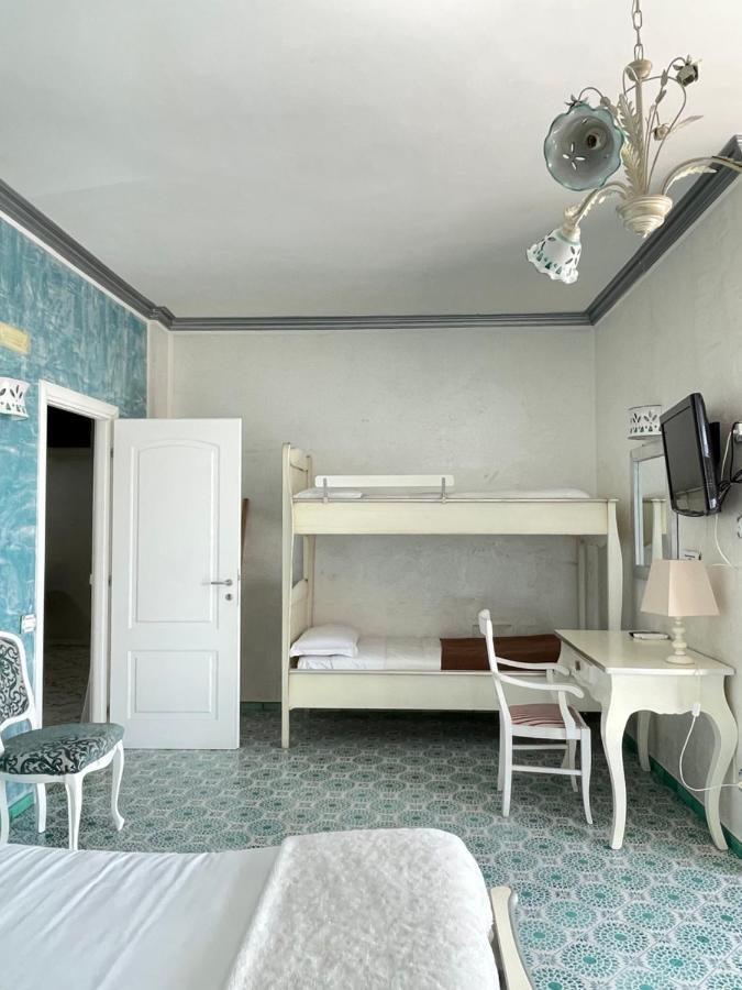 Bellavista Costa D'Amalfi Bed & Breakfast Vietri sul Mare Exterior photo